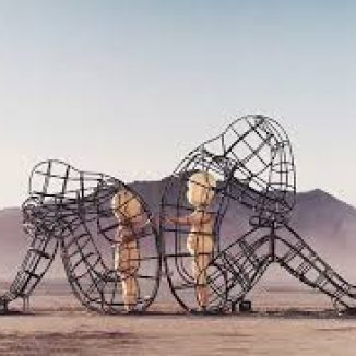 Sous nos crises et nos conflits de couple … un besoin à accueillir ensemble